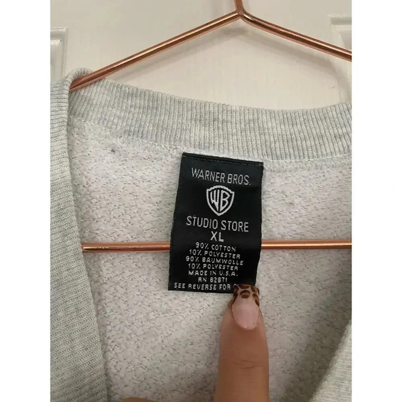 Warner Bros Studio Store Gray Long Sleeve Crew Neck Sweatshirt Size XL - Picture 2 of 5